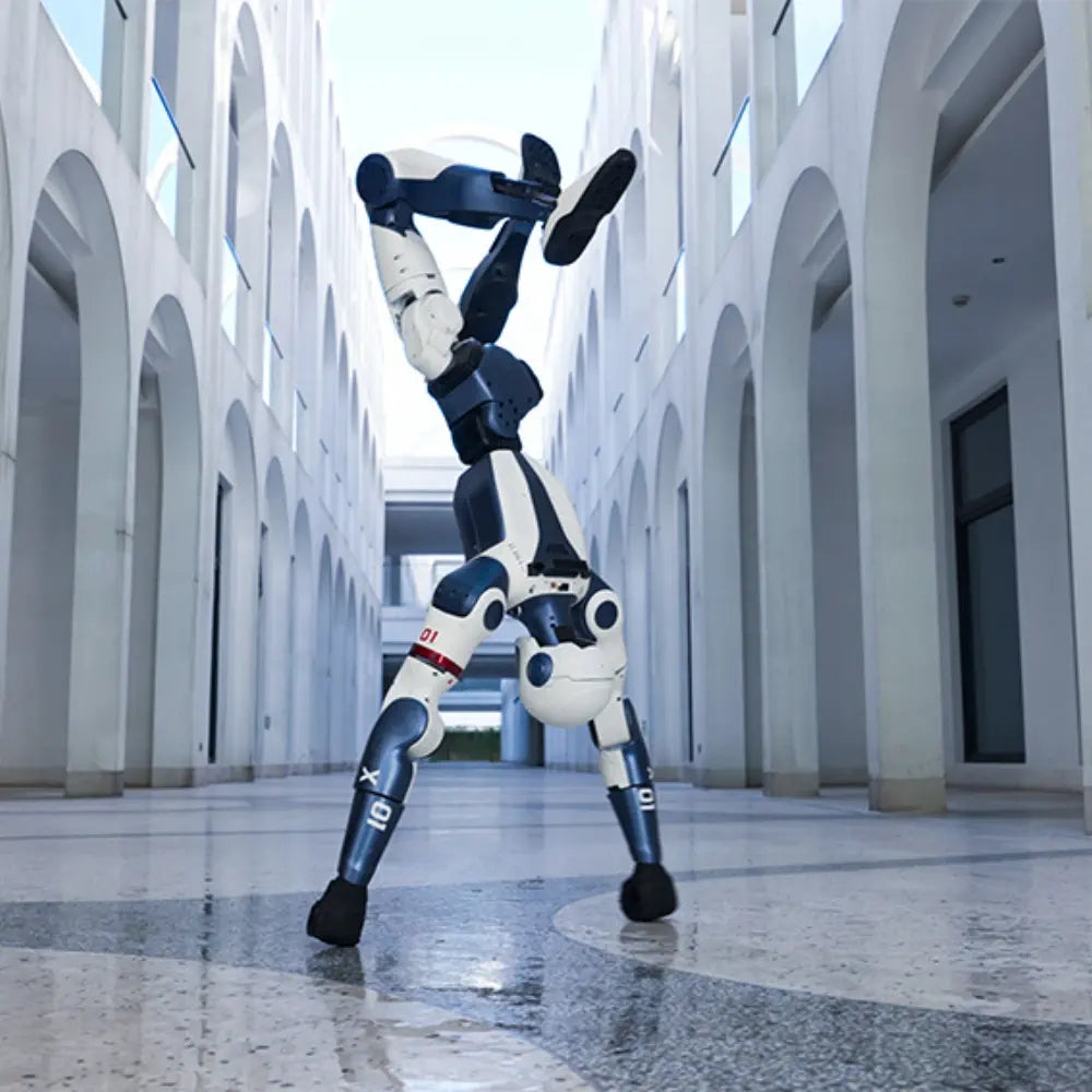 Unitree R1 Humanoid Robot (UK)